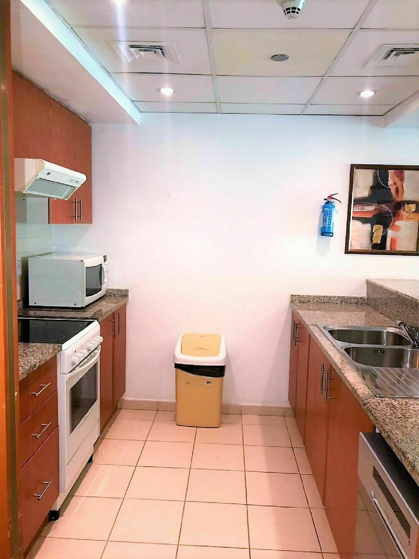 1 Bedroom Greens Apartment Dubai