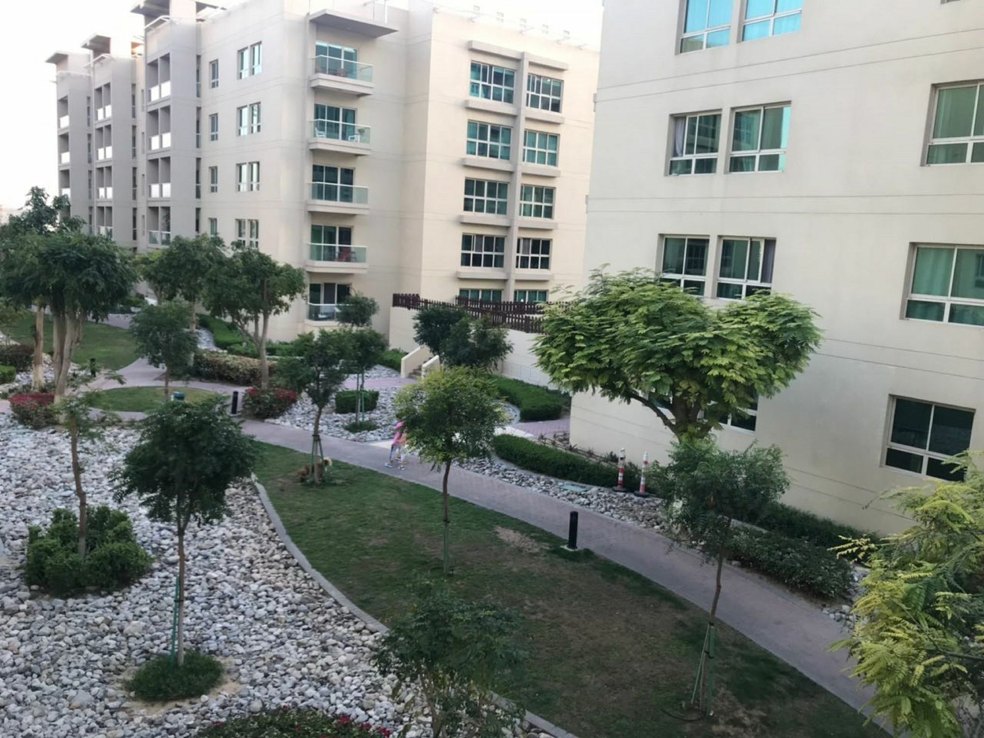 1 Bedroom Greens Apartment *